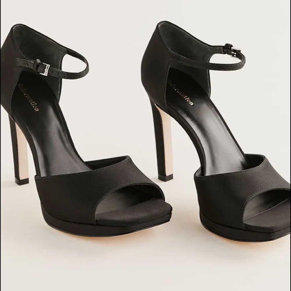 Reformation Gloria heeled platform sandal in Black